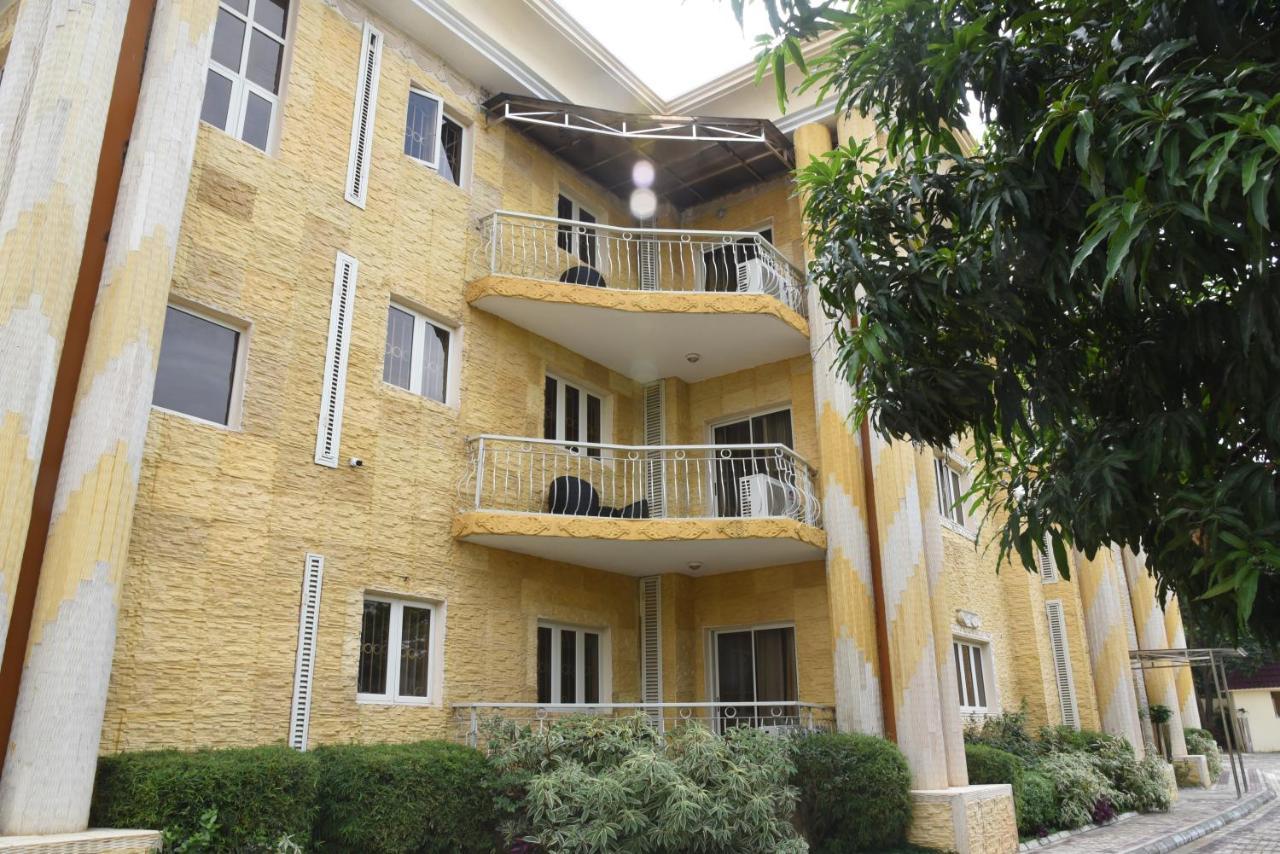 The Hallmark Hub, Hotel & Apartments Abuja Exterior photo